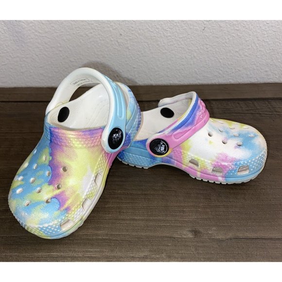Crocs Unisex Shoes Kids 4C Classic Tie Dye Graphic Slip- on Clogs 205451 - Picture 1 of 11